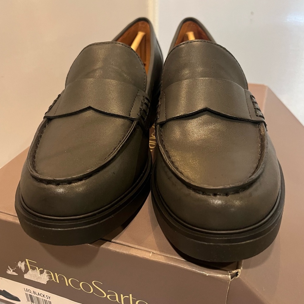 NIB Franco Sarto 9.5 Womens Black Synthetic Faux Leather Loafers Flats Ret $130! - Picture 4 of 11